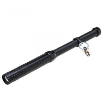 Đèn pin chiếu xa siêu sáng, kết hợp gậy tự vệ, chống nước chống sốc D104